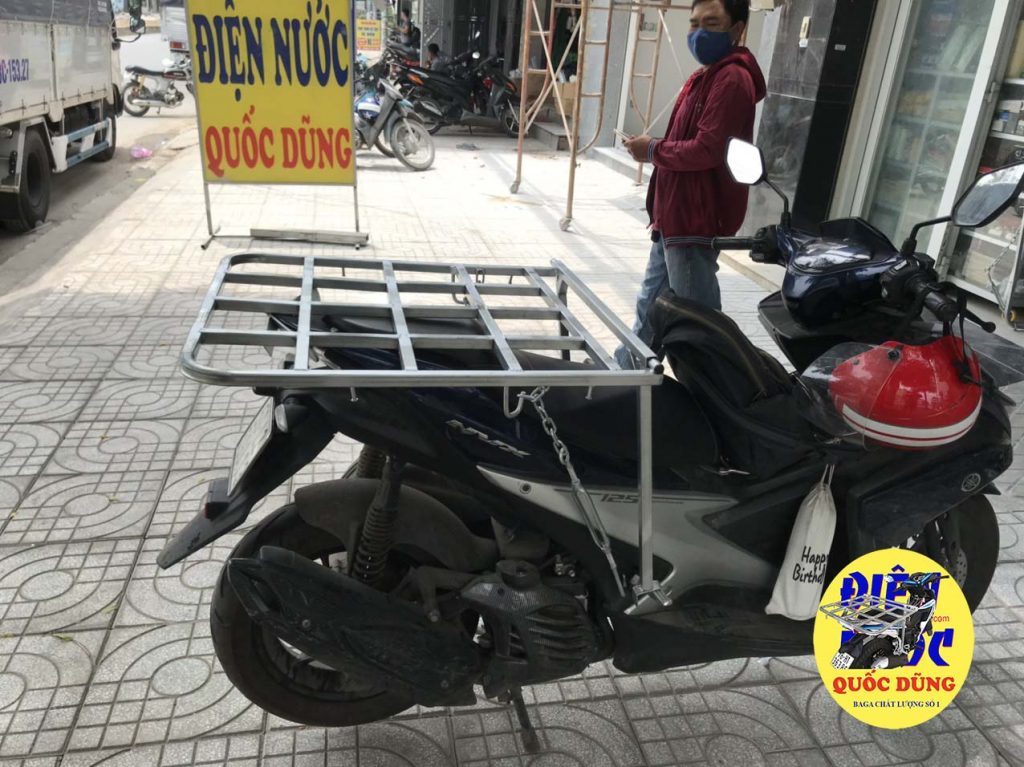 Baga ] giá chở hàng xe máy Yamaha NVX - baga chở hàng Quốc Dũng