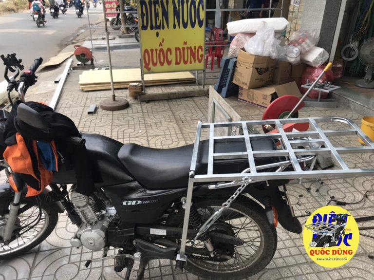Baga giá chở hàng xe máy suzuki GD 110 50 x 52 01